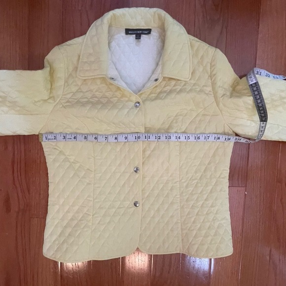 Briggs New York Butter Yellow Quilted Jacket Women's Size Large - Picture 5 of 10